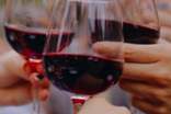 女人喝紅酒必知的禮儀有哪些