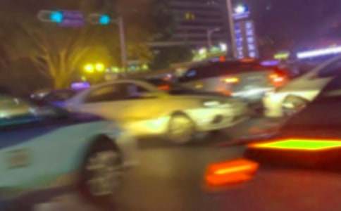 ܇�v�D(zhu��n)׌�f(xi��)�h���\��12ƪ