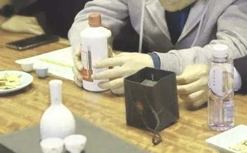 �׾�Ʒ�b���l(f��)�Ը�