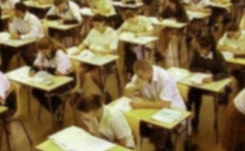 初二物理上冊期末考試題及答案(精選6套)