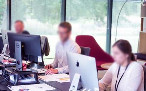 ���ˌ���(x��)С�Y(ji��)