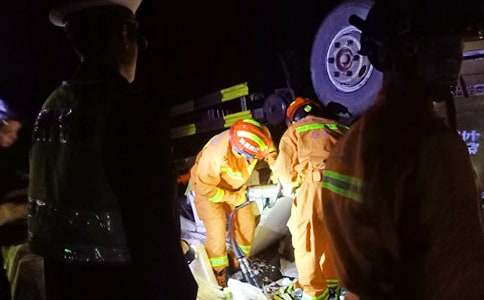 �����������Y(ji��)��ͨ��25ƪ��