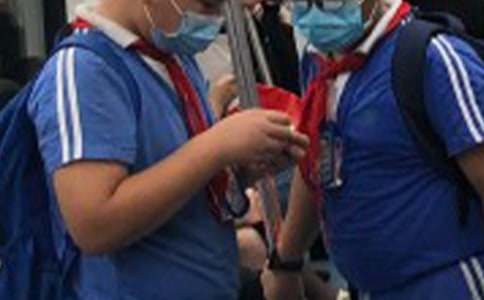 【精選】小學(xué)生周記模板匯總5篇