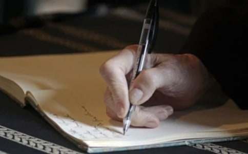 [��]�������600��